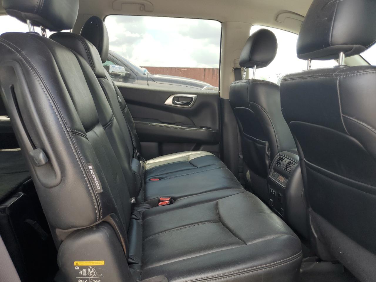 2019 NISSAN PATHFINDER