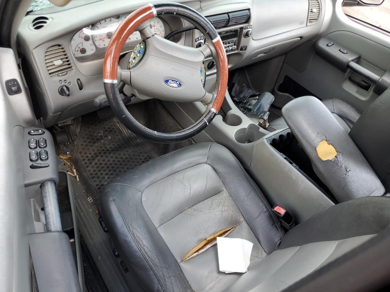 2003 FORD Explorer Sport Trac