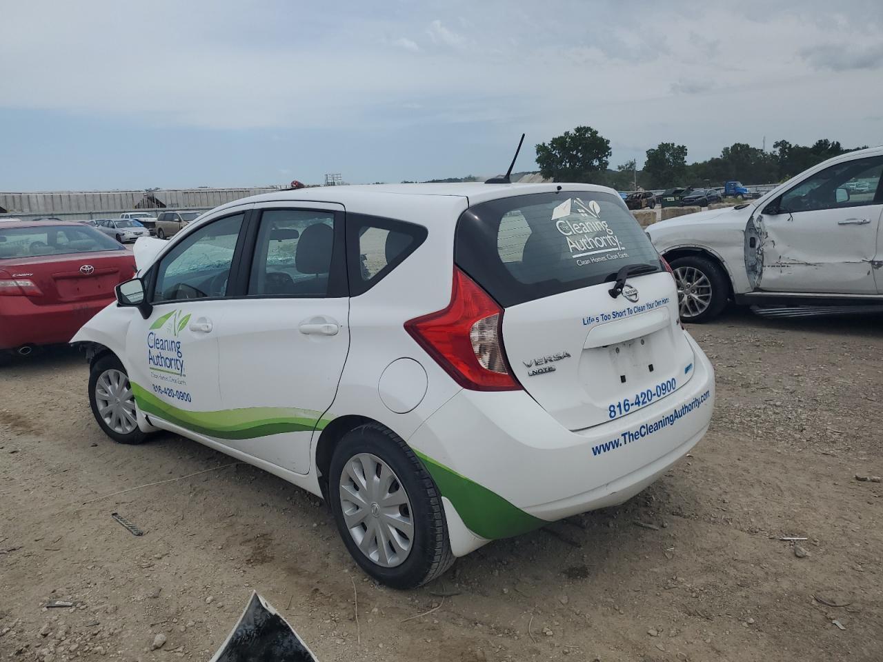 2016 NISSAN Versa Note