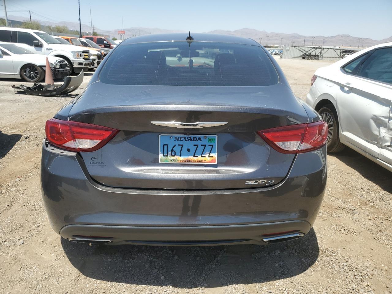 2016 CHRYSLER 200