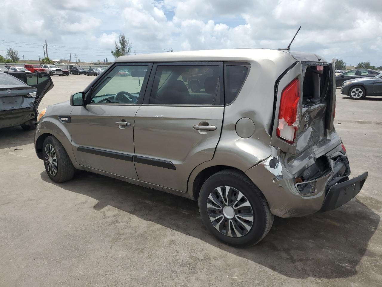 2013 KIA SOUL