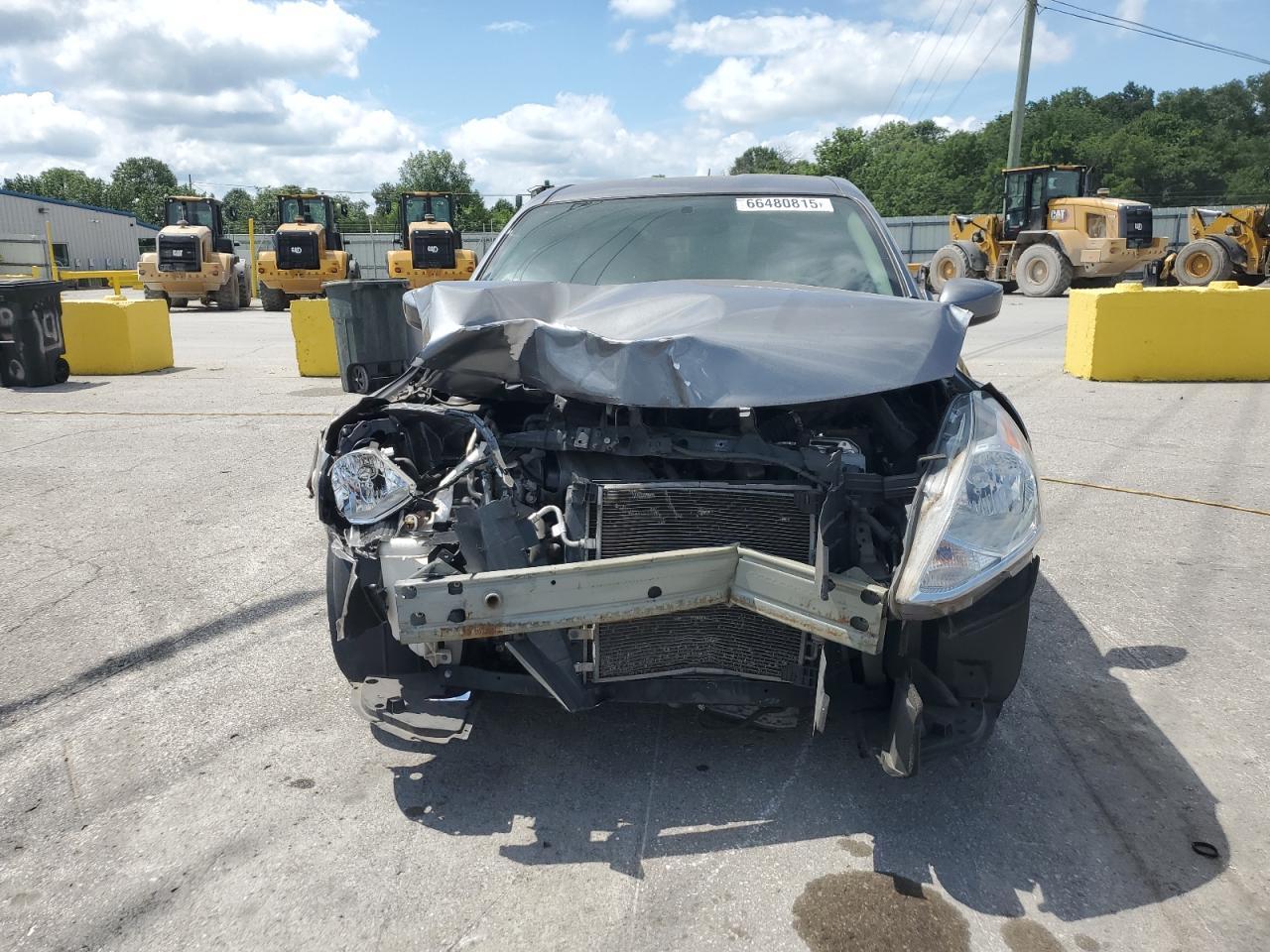 2019 NISSAN VERSA