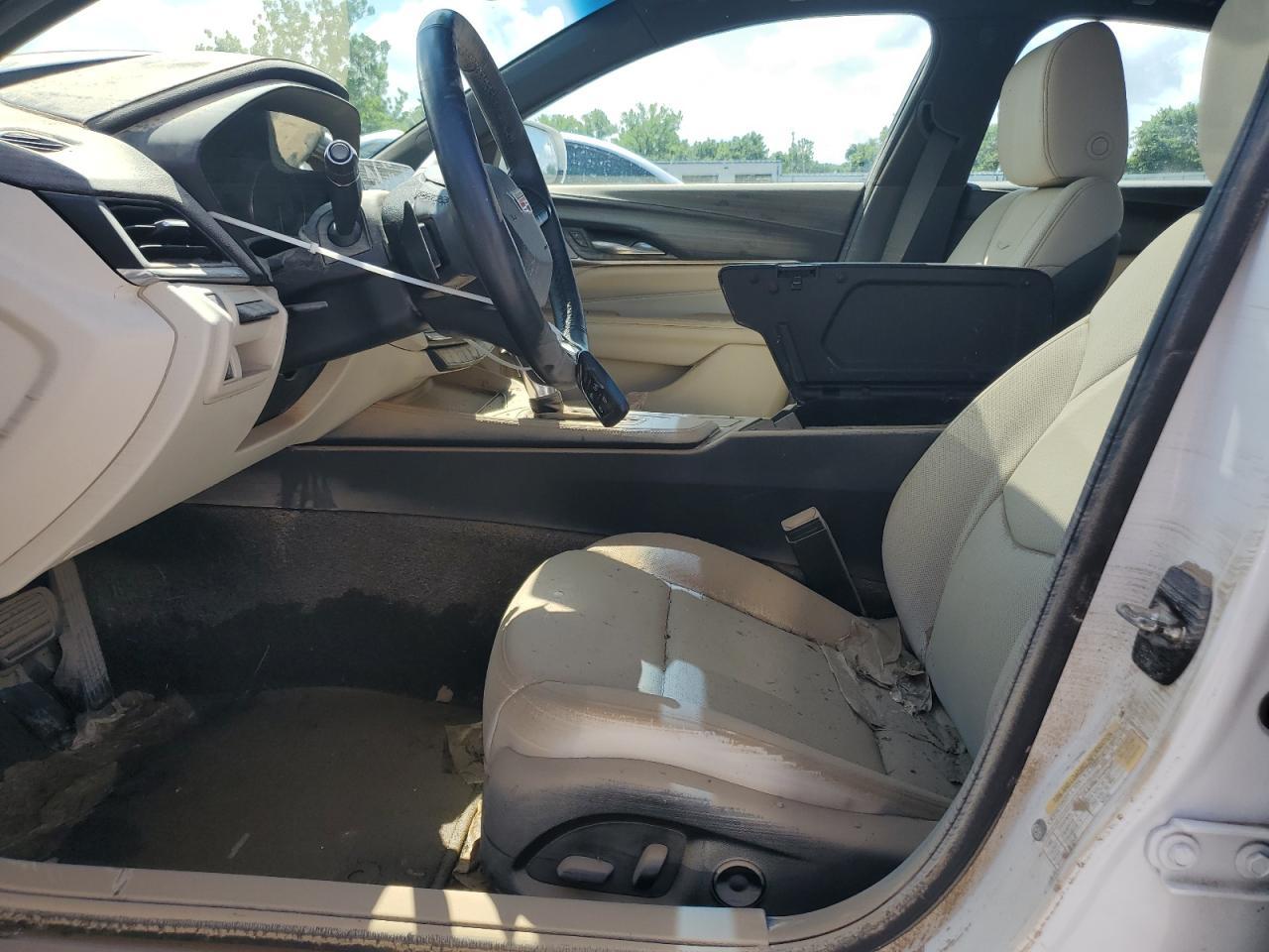2020 CADILLAC CT4