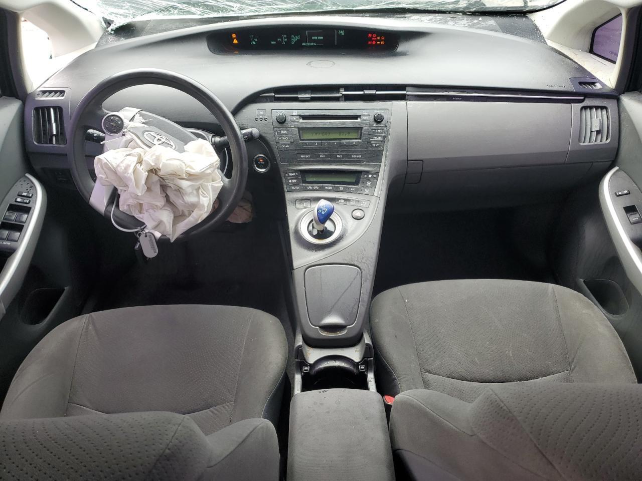 2011 TOYOTA PRIUS