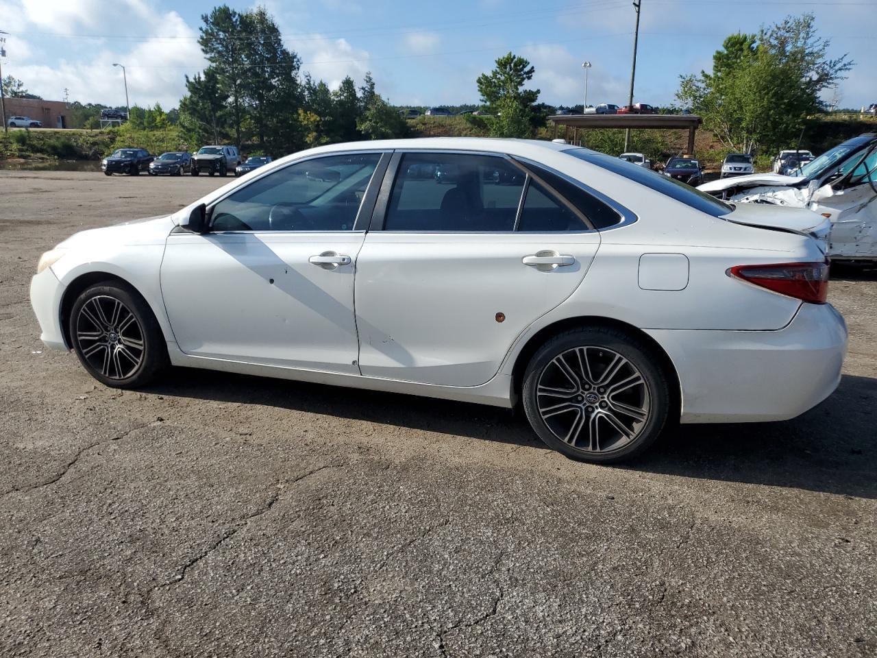 2016 TOYOTA CAMRY