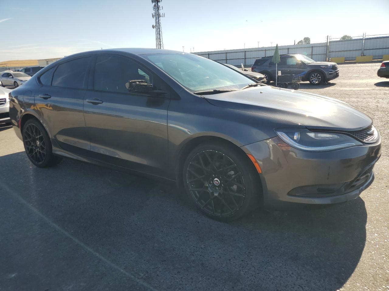 2015 CHRYSLER 200