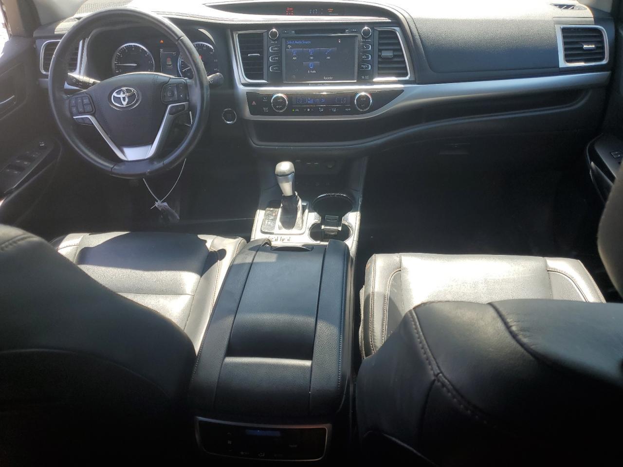 2019 TOYOTA HIGHLANDER
