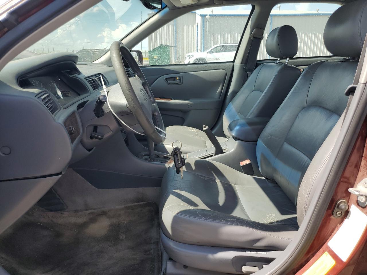 2000 TOYOTA CAMRY