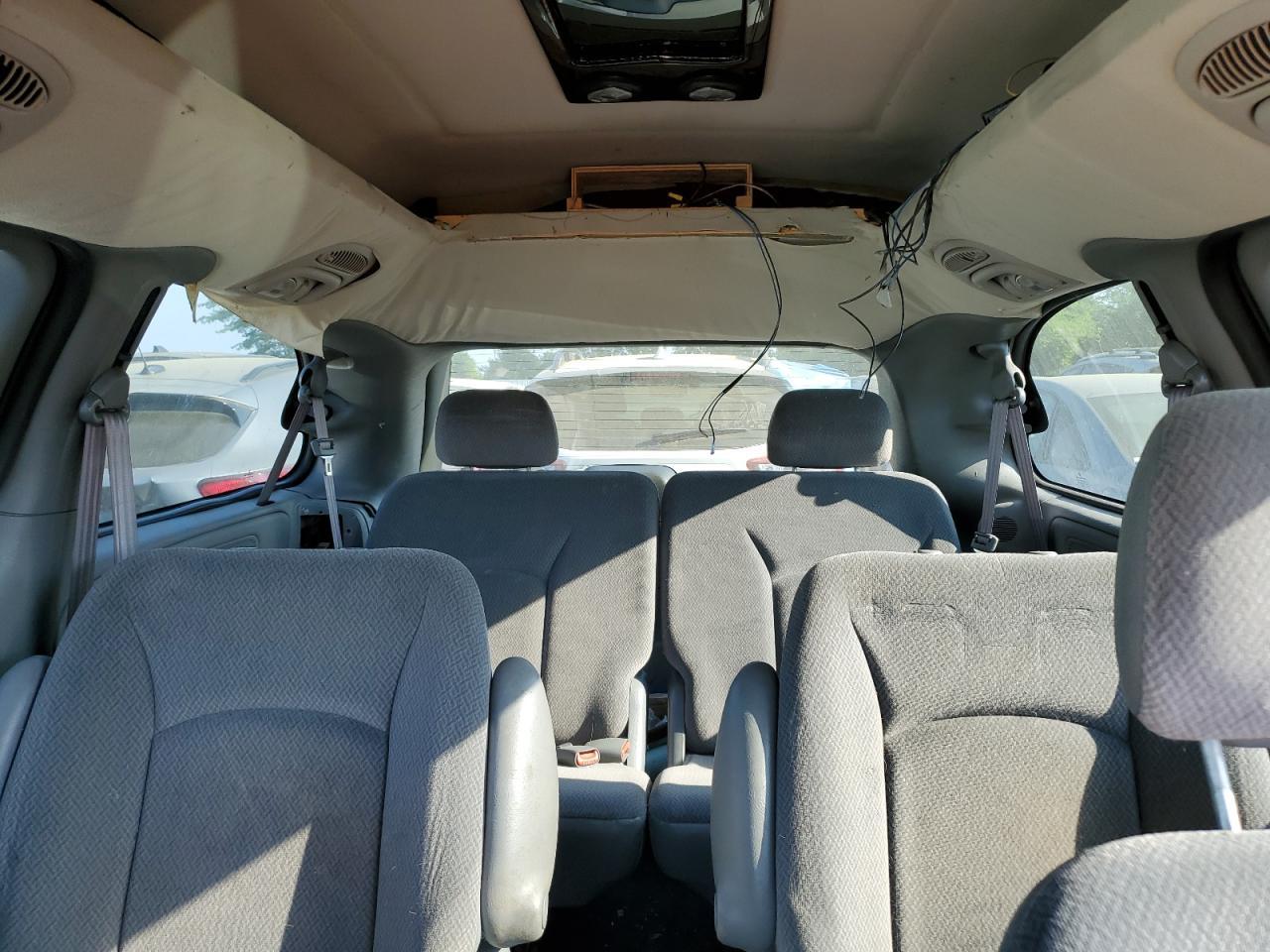 2004 DODGE GRAND CARAVAN