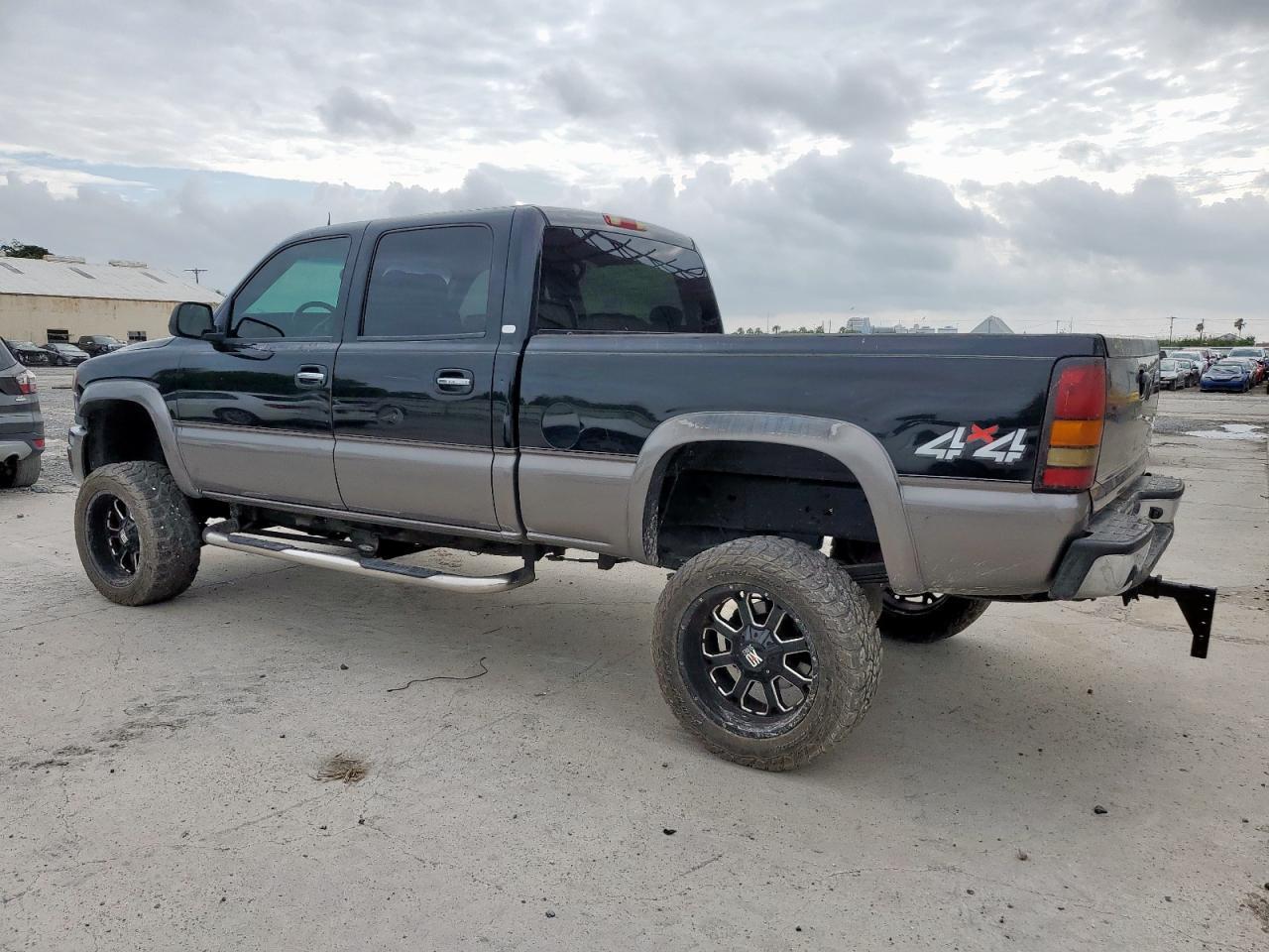 2005 GMC Sierra