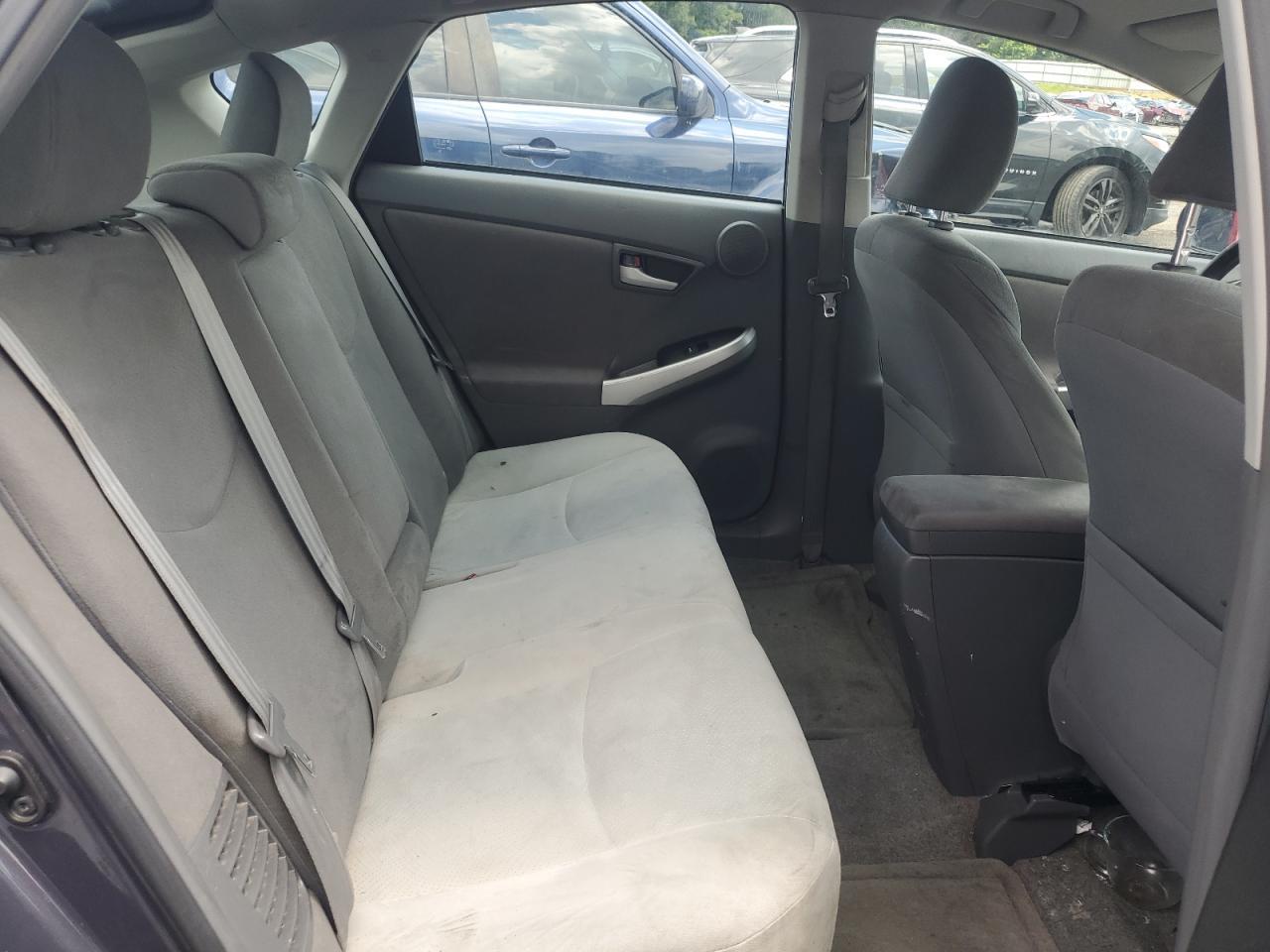 2011 TOYOTA PRIUS