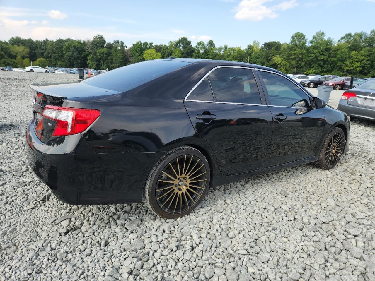 2012 TOYOTA CAMRY
