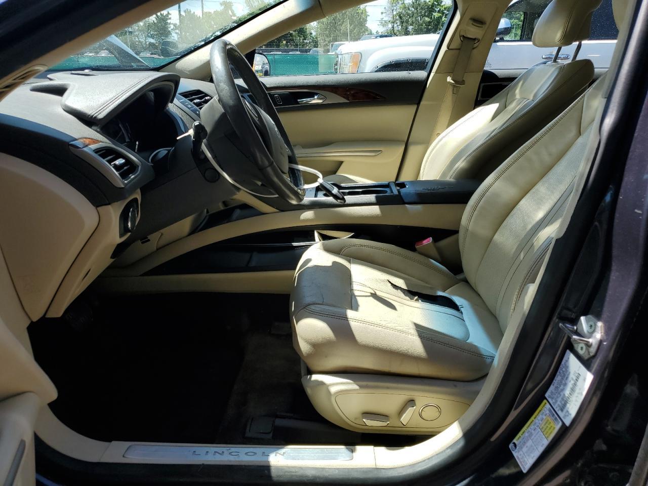 2013 LINCOLN MKZ