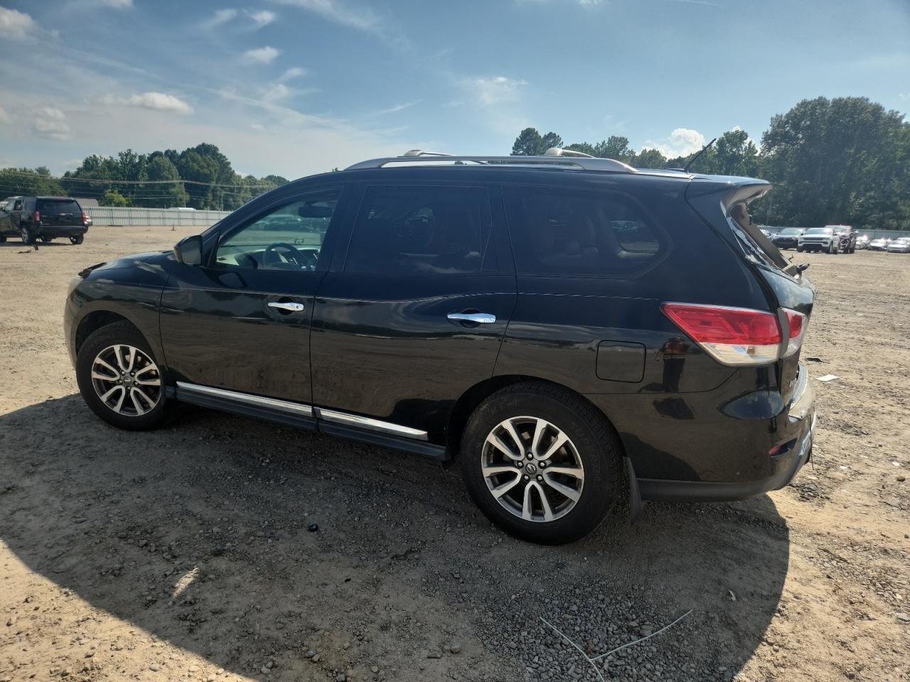 2014 NISSAN PATHFINDER