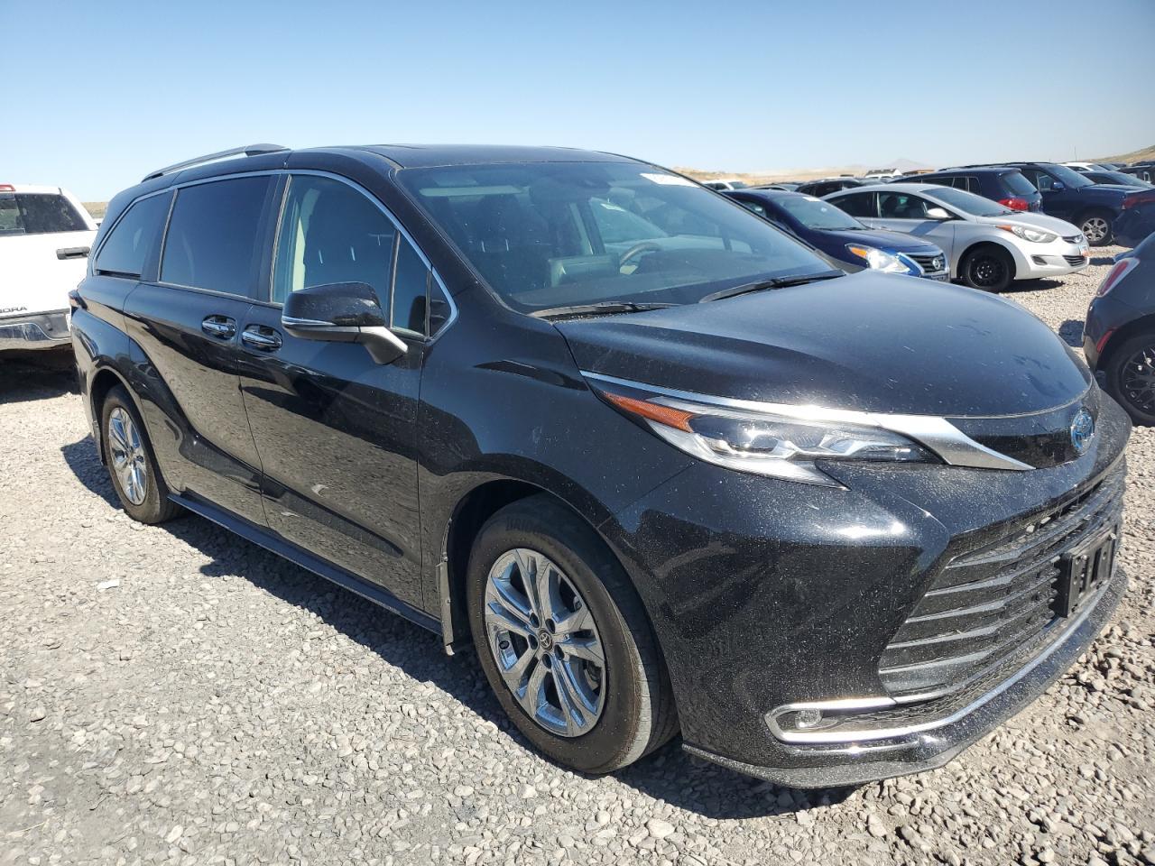2023 TOYOTA SIENNA