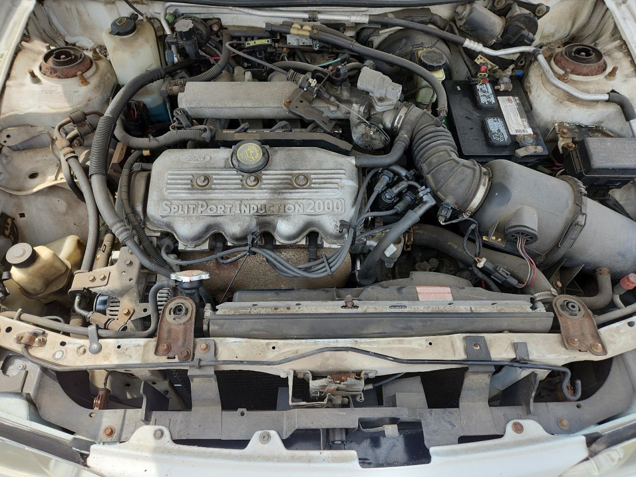 1998 FORD Escort