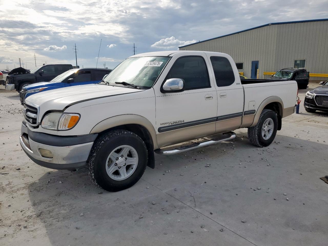 2000 TOYOTA TUNDRA