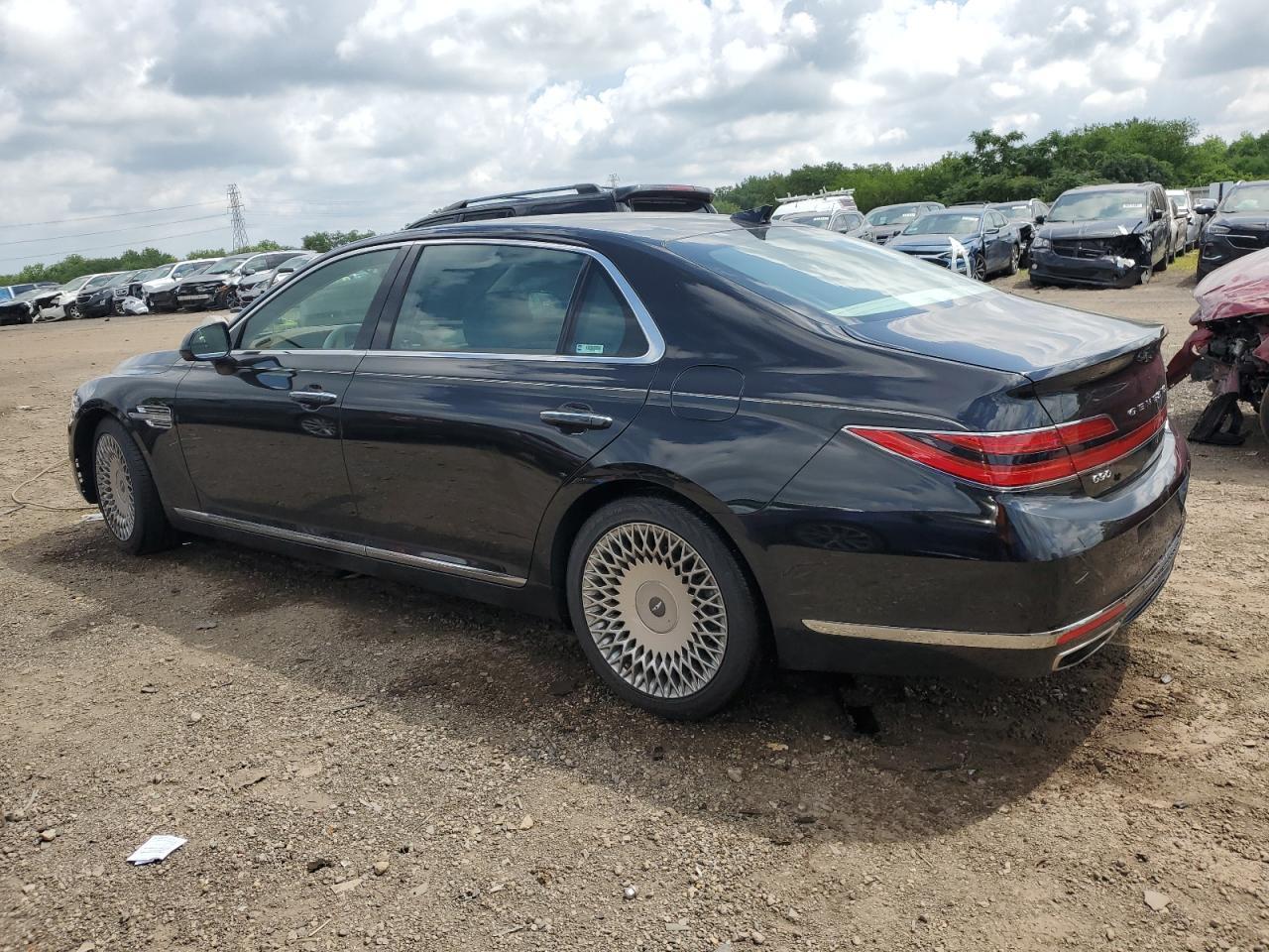 2021 GENESIS G90