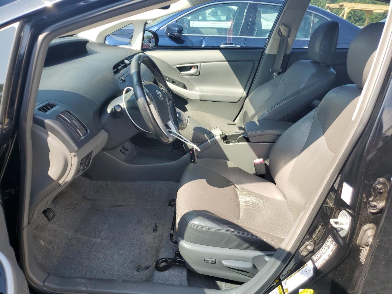 2011 TOYOTA PRIUS