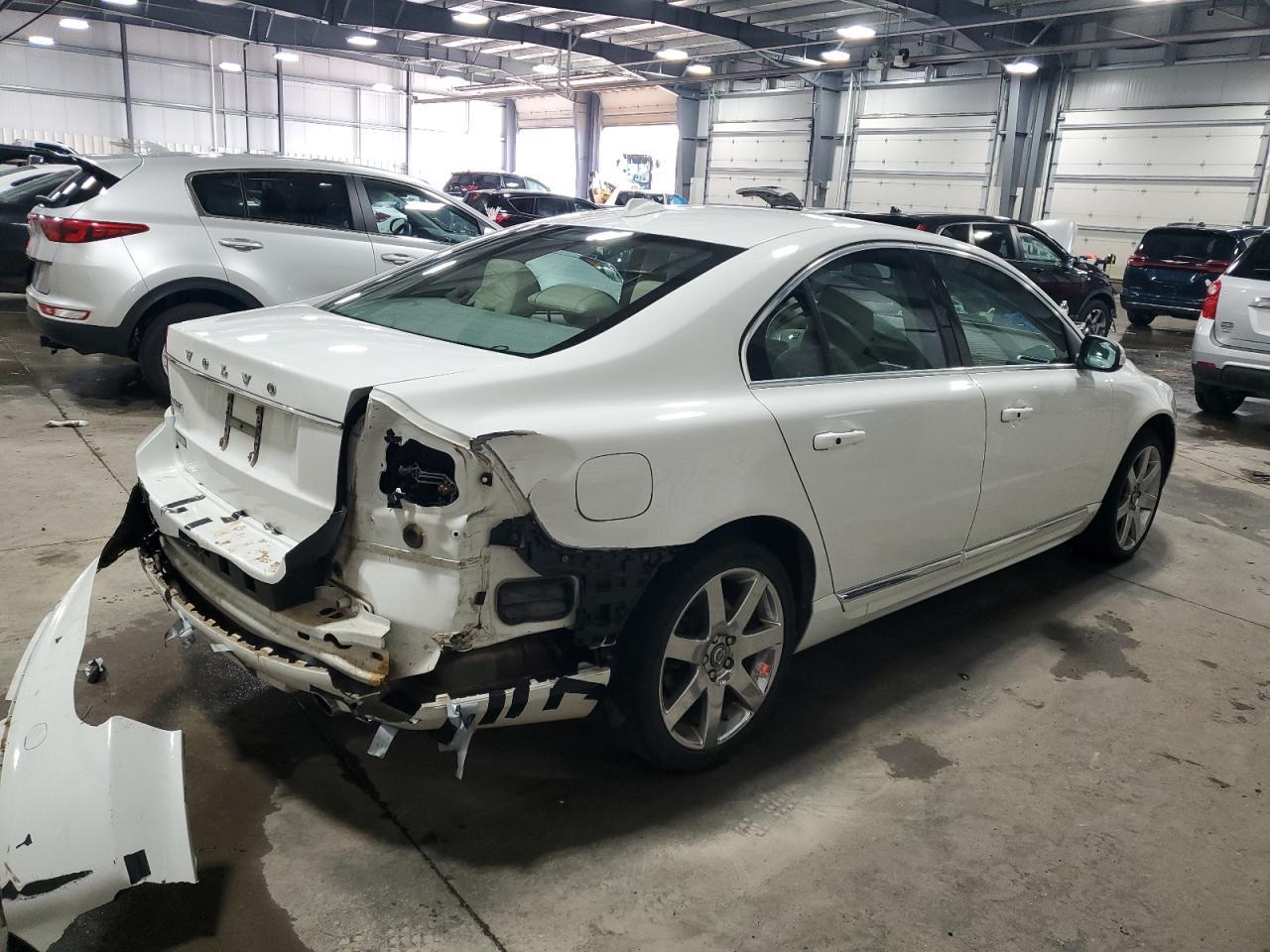 2011 VOLVO S80