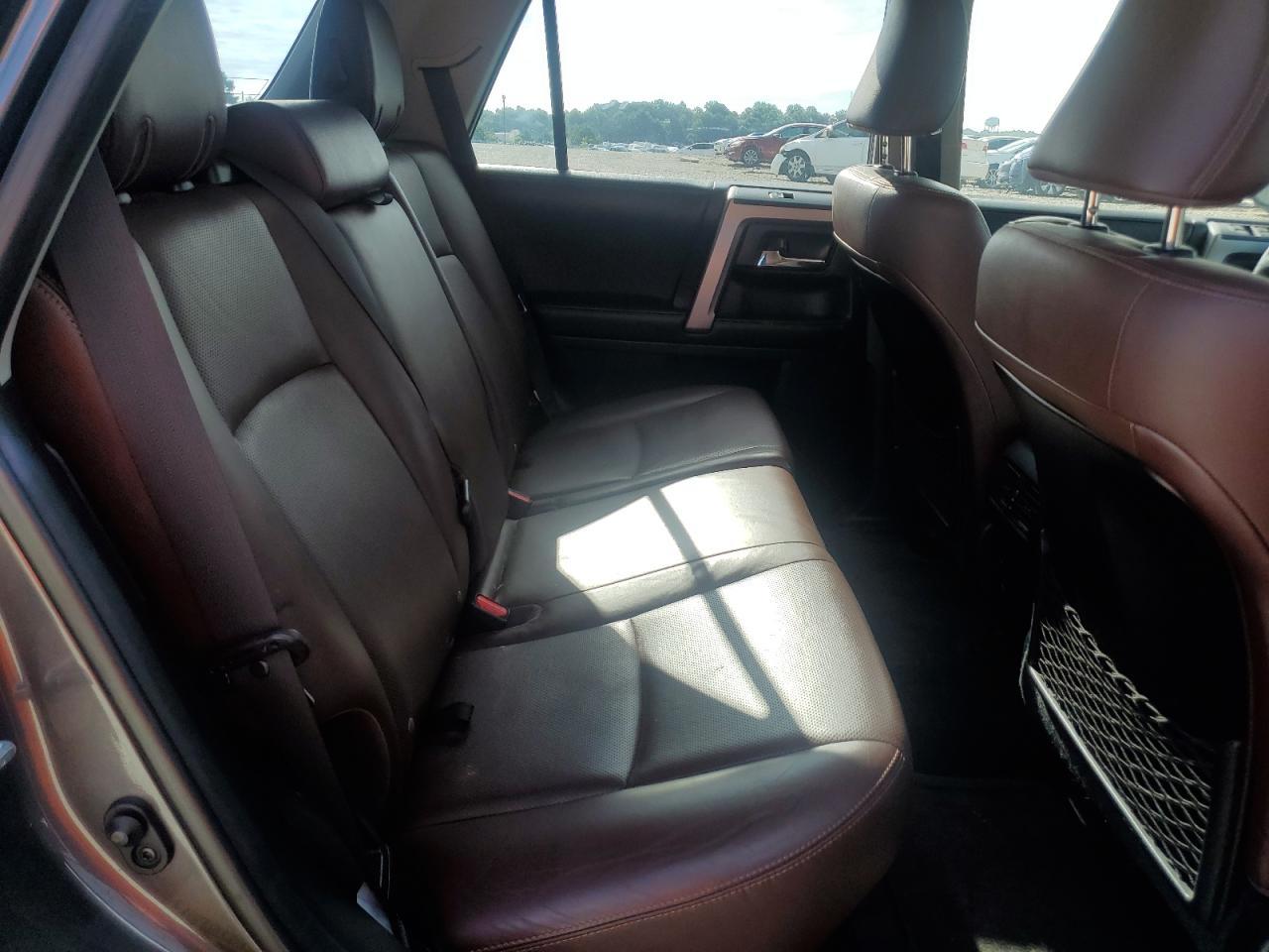 2016 TOYOTA 4Runner