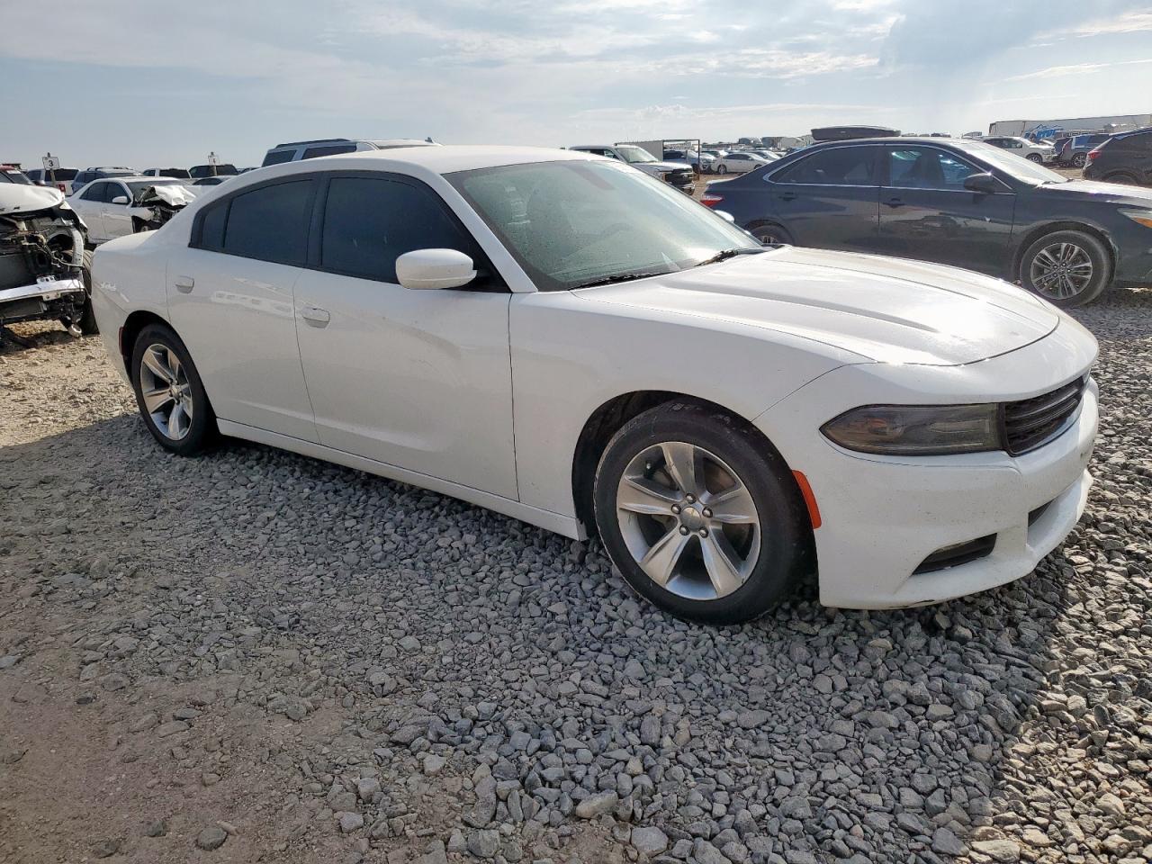 2016 DODGE CHARGER