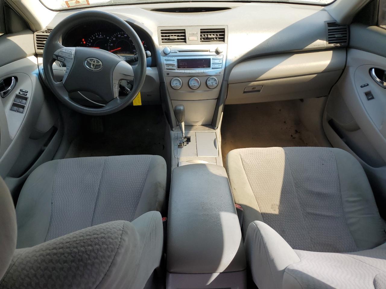 2010 TOYOTA CAMRY