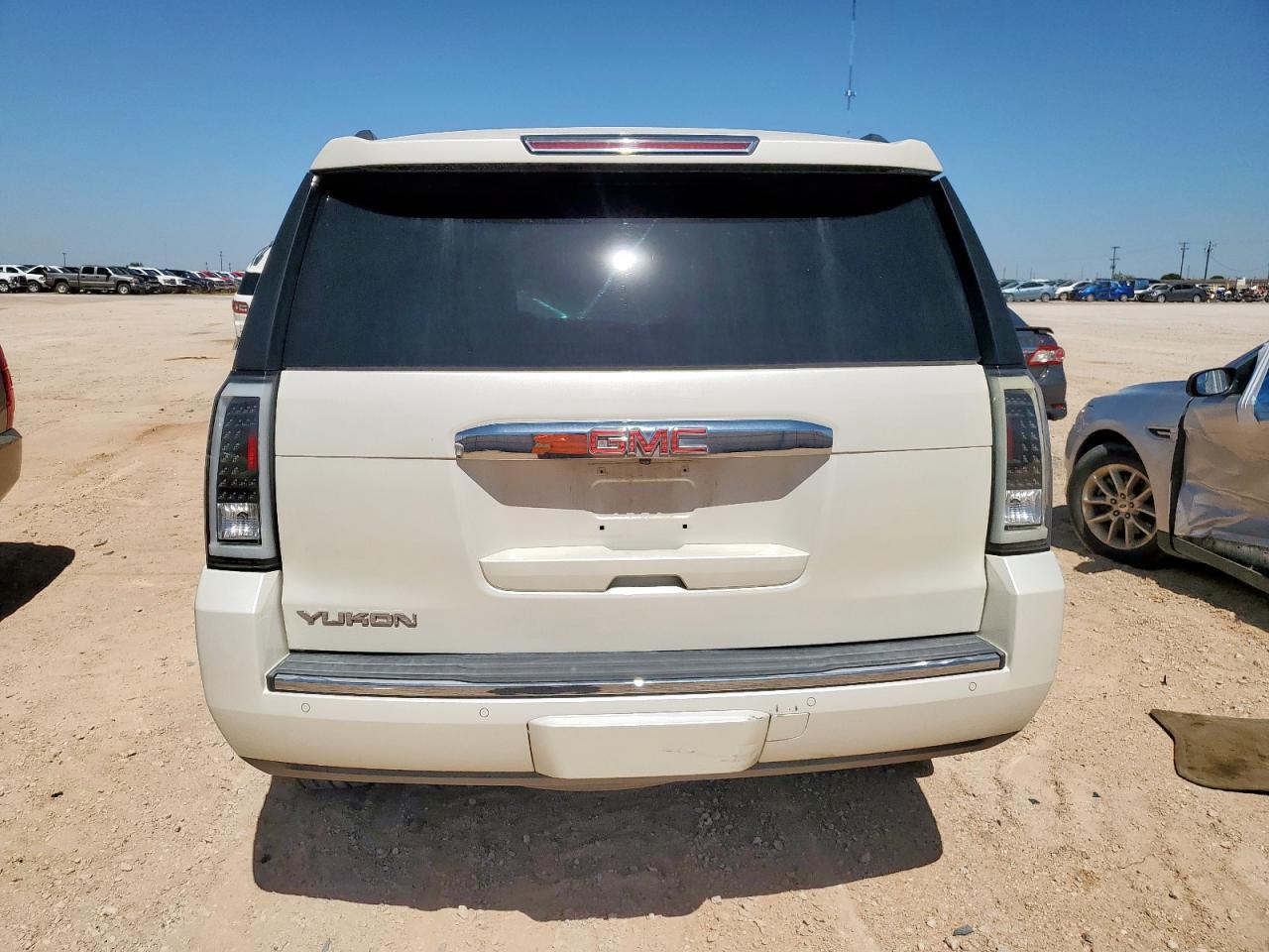 2015 GMC Yukon