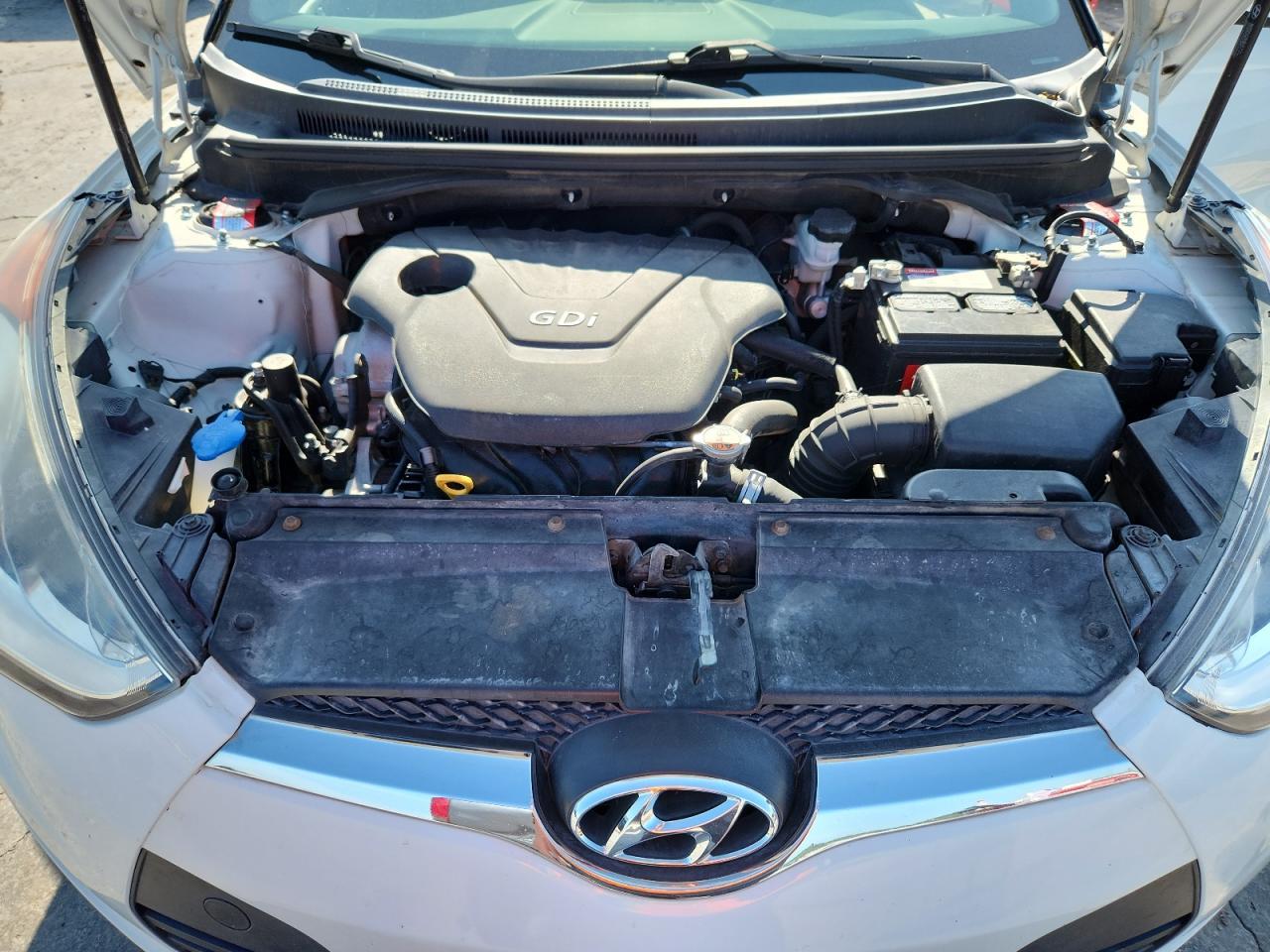 2016 HYUNDAI VELOSTER