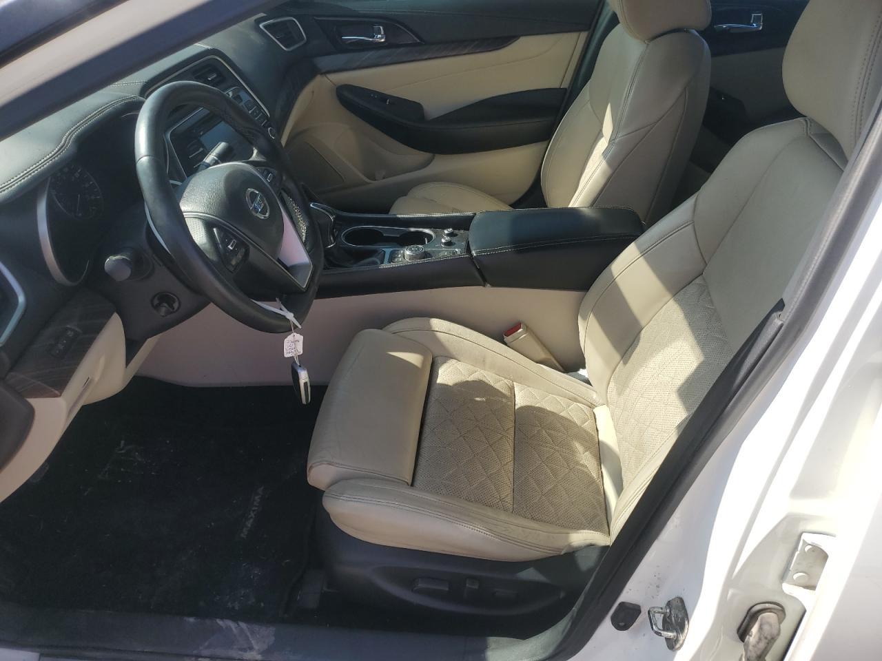 2017 NISSAN Maxima