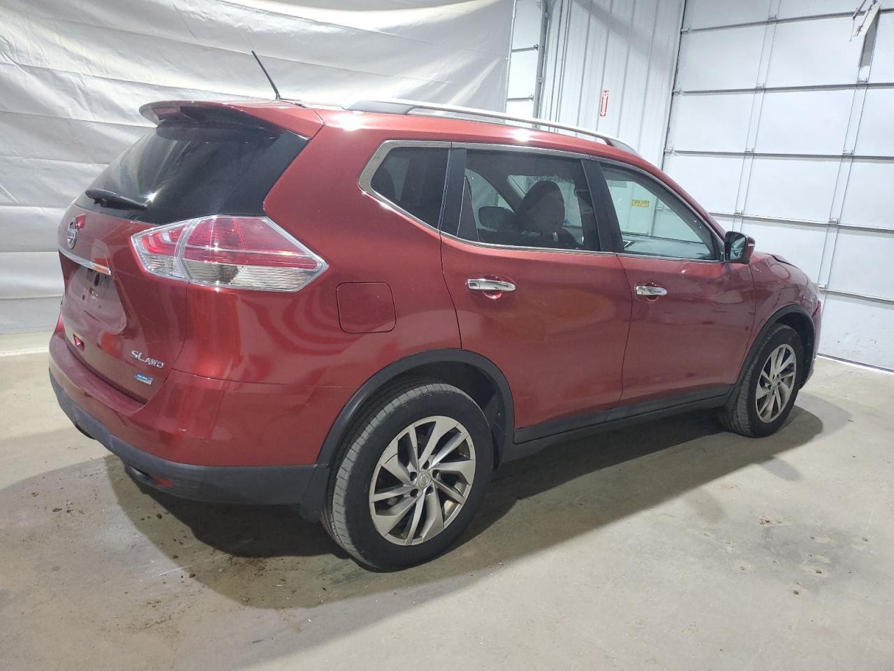 2014 NISSAN ROGUE