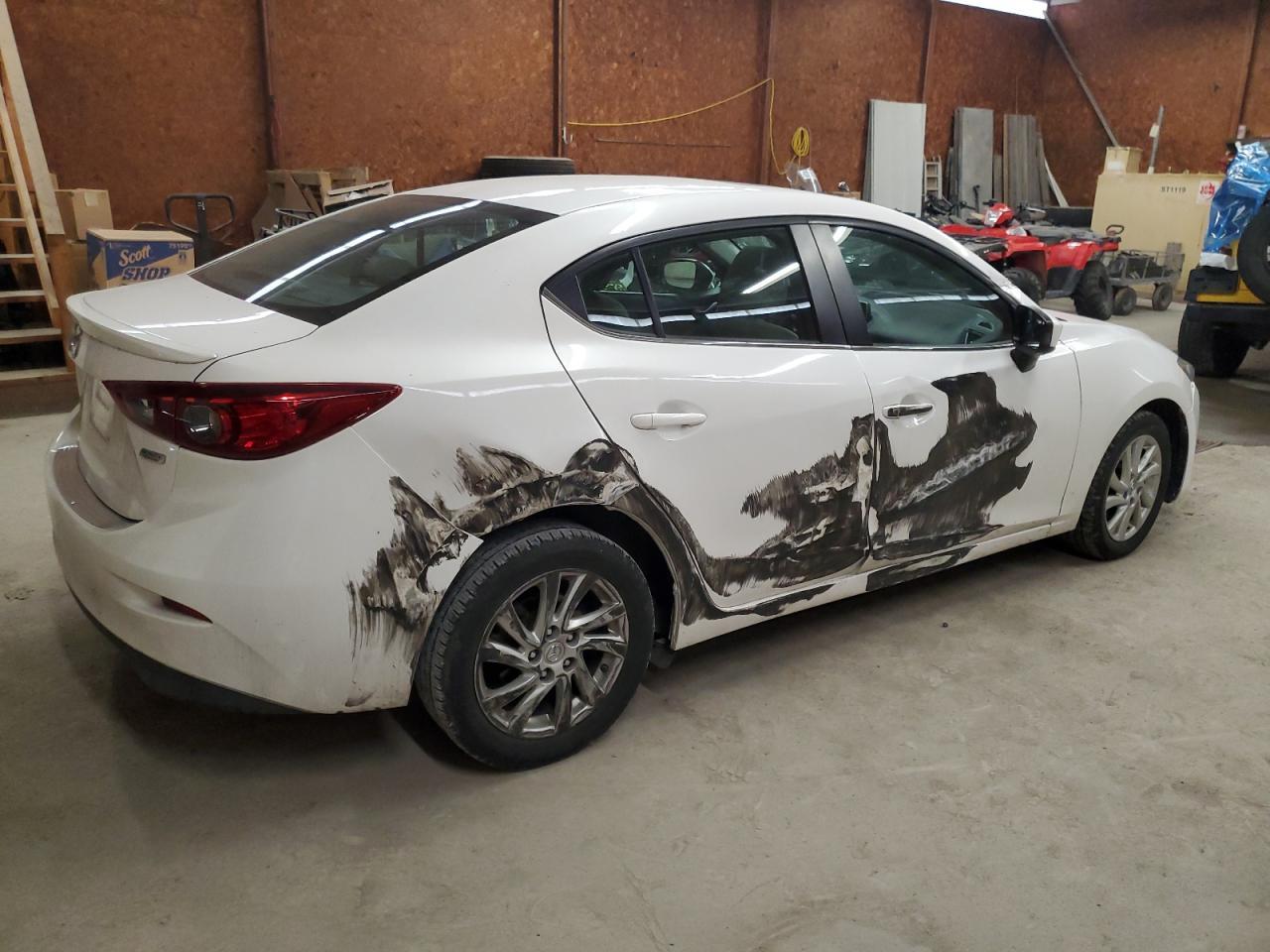 2014 MAZDA 3