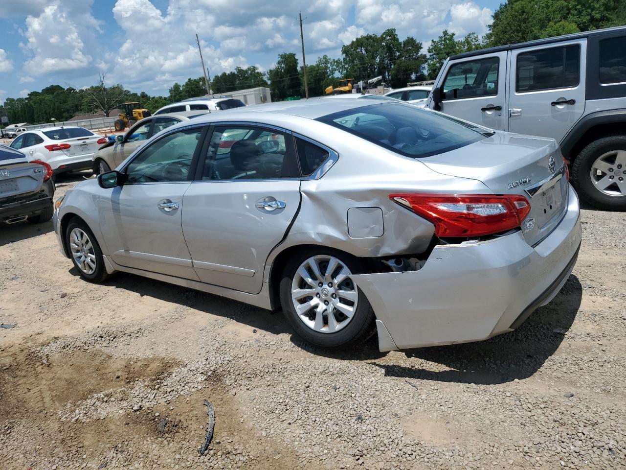 2017 NISSAN ALTIMA