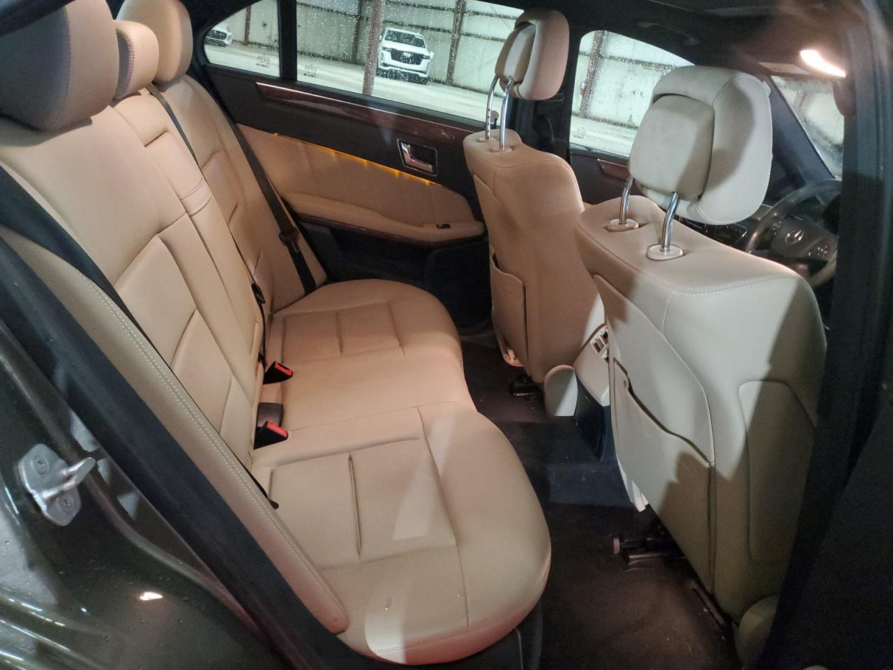 2011 MERCEDES-BENZ E-Class