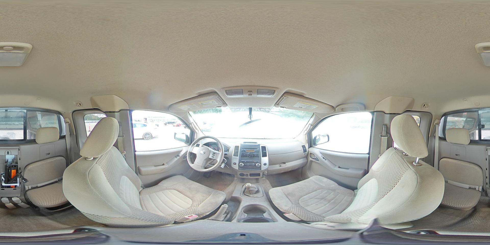 2012 NISSAN Frontier
