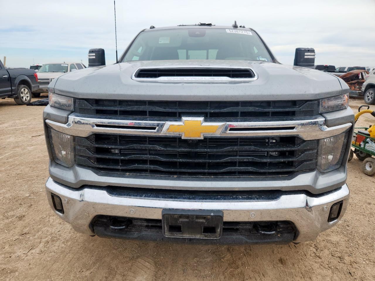 2025 CHEVROLET Silverado