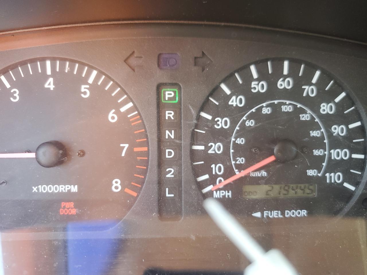 2000 TOYOTA SIENNA