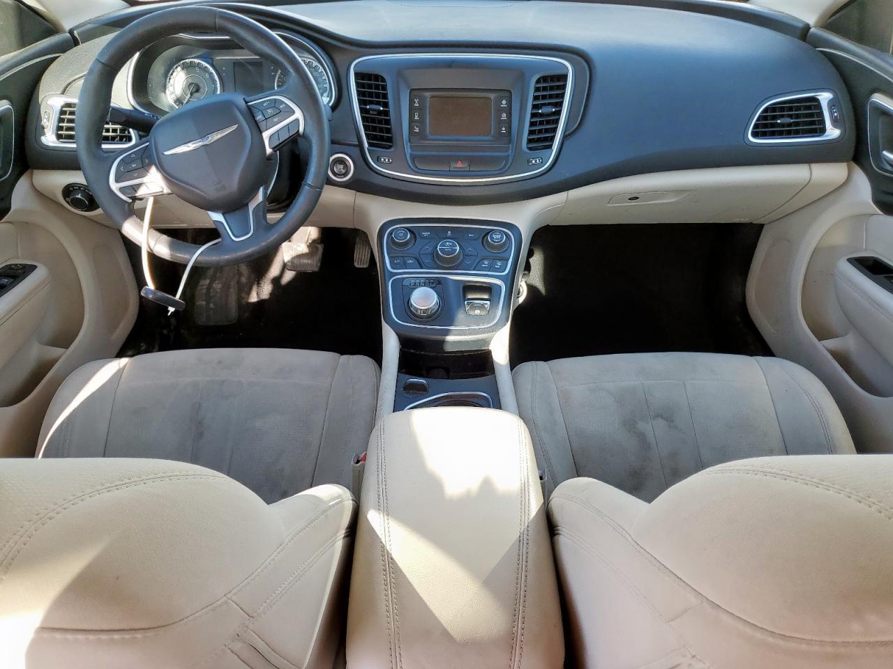 2015 CHRYSLER 200
