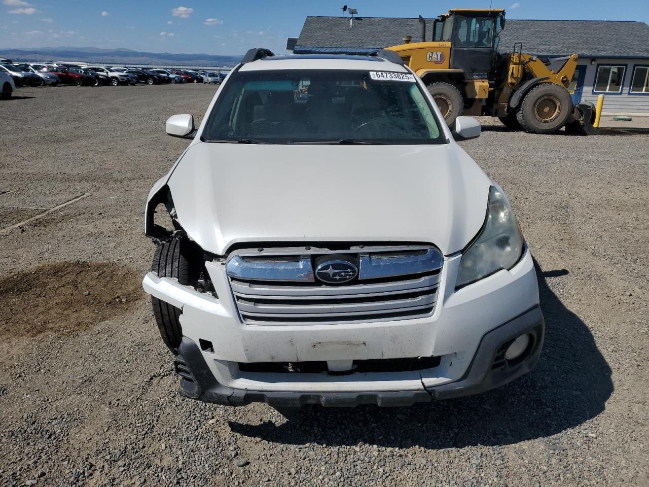 2013 SUBARU Outback