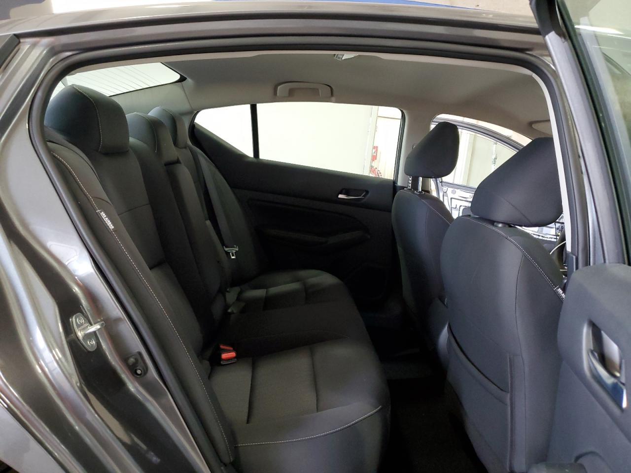 2022 NISSAN ALTIMA