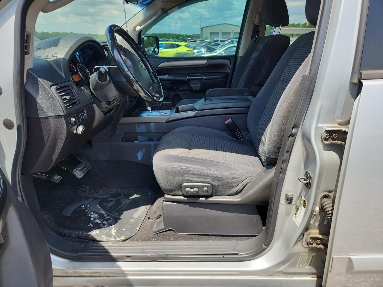 2008 NISSAN Armada