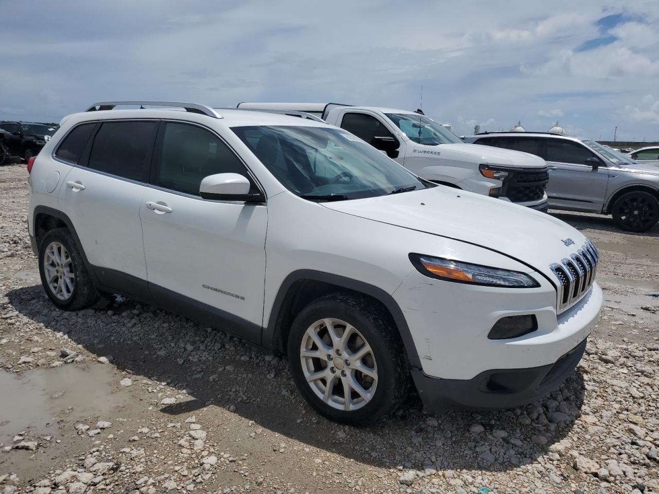 2017 JEEP CHEROKEE