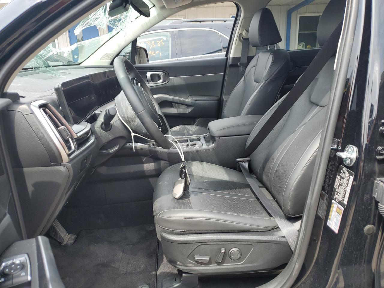 2025 KIA SORENTO
