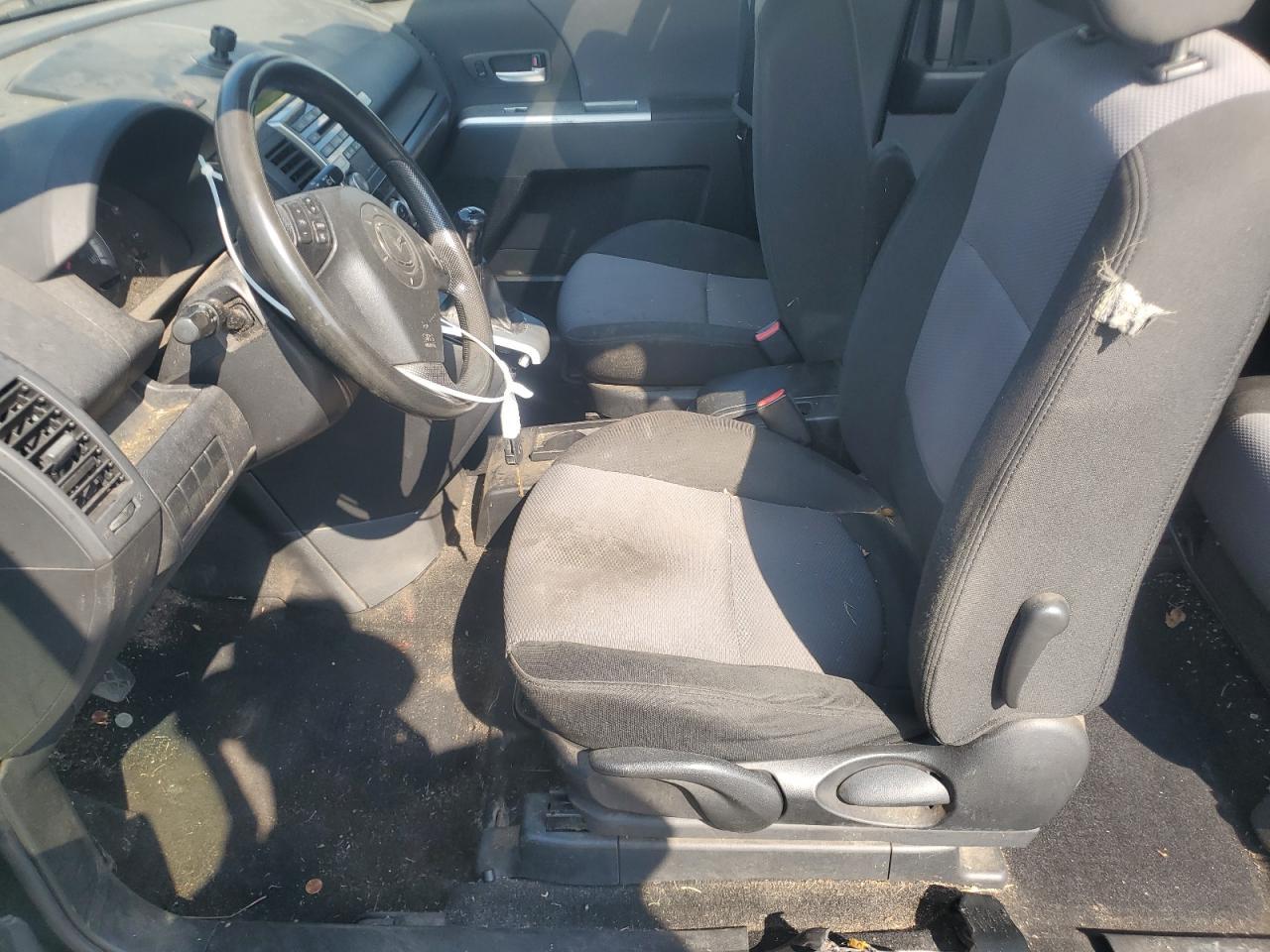 2006 MAZDA 5