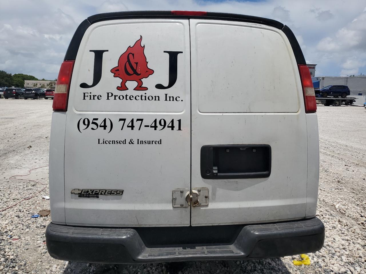 2017 CHEVROLET EXPRESS 2500