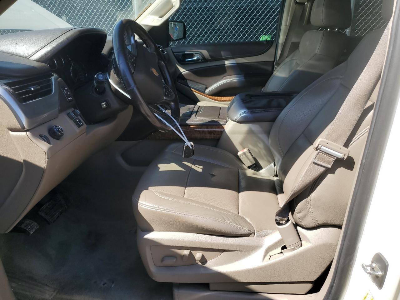 2015 CHEVROLET Suburban