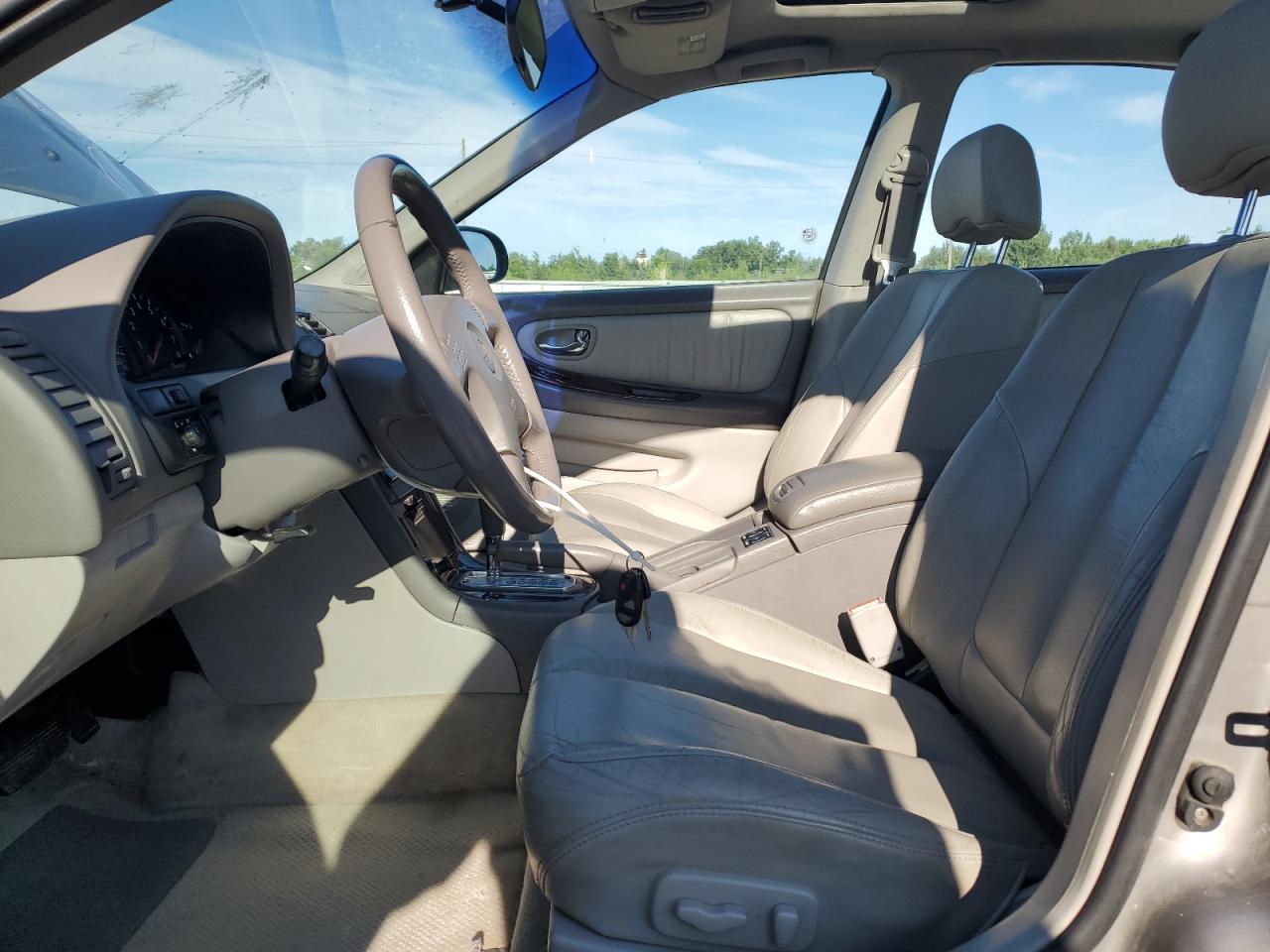 2000 NISSAN Maxima