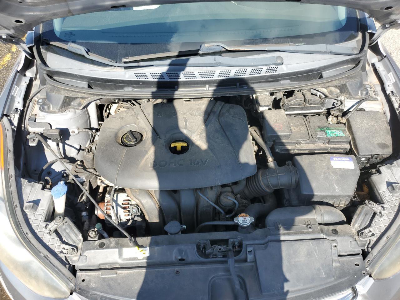 2012 HYUNDAI ELANTRA