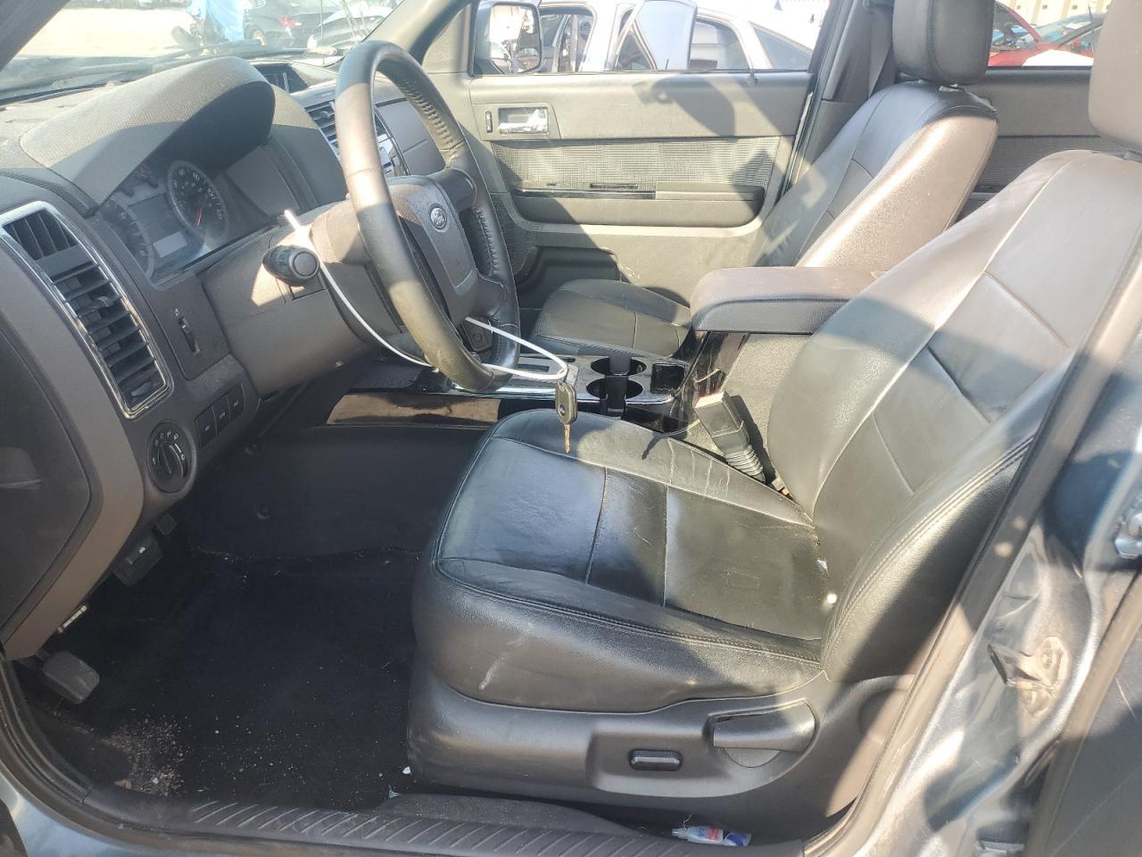 2010 FORD ESCAPE