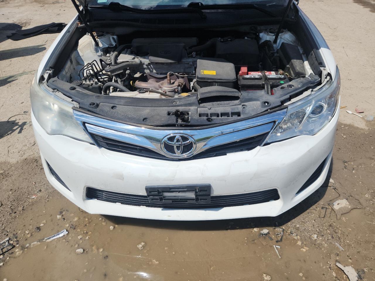 2014 TOYOTA CAMRY